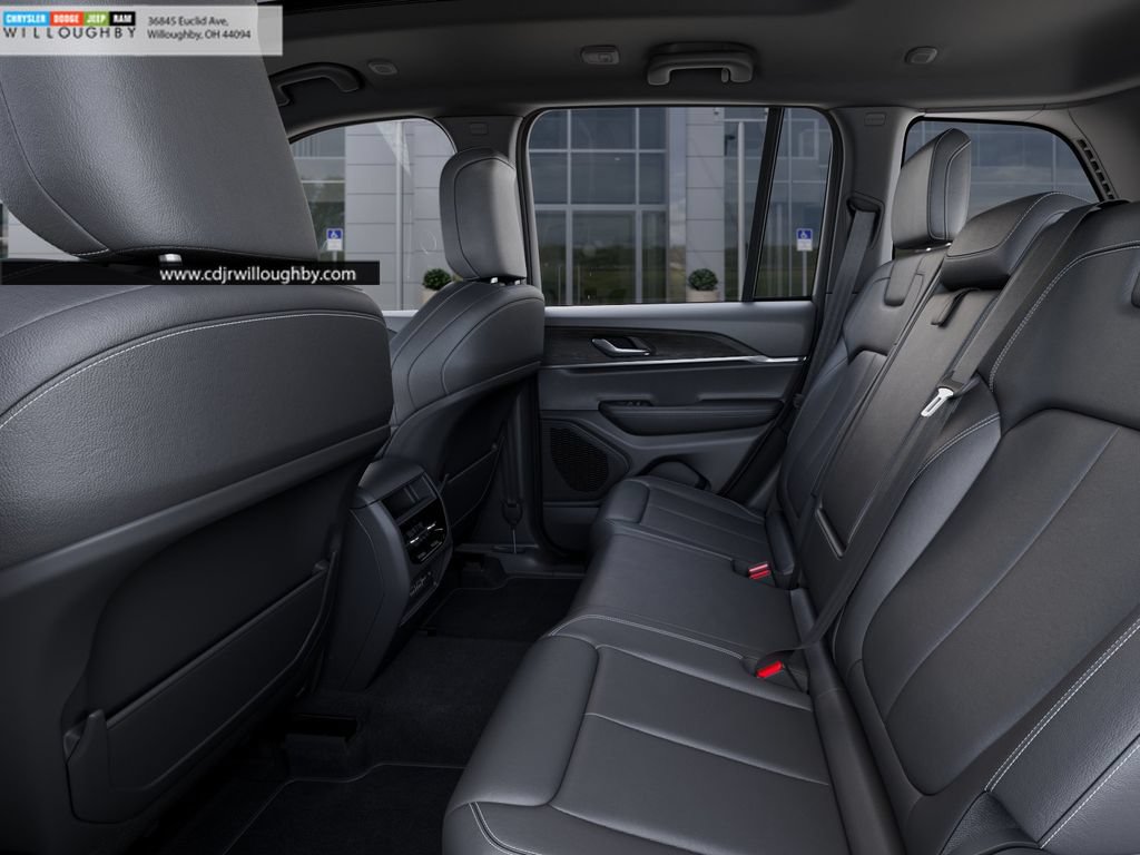 New 2025 Jeep Grand Cherokee Limited 4xe AWD/4WD image 23