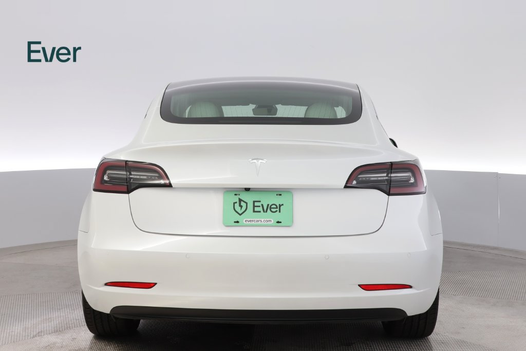 Used 2020 Tesla Model 3 Standard Range Plus RWD image 15