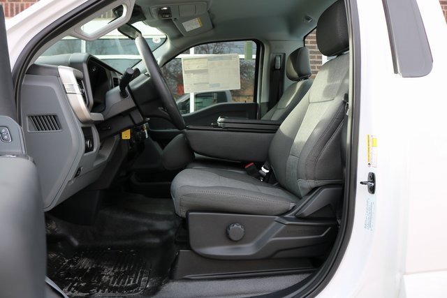 New 2026 Ford F250 XL w/ XL Chrome Package image 16