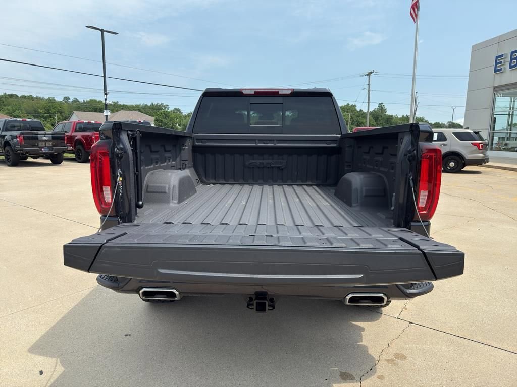 Used 2023 GMC Sierra 1500 AT4 w/ AT4 Preferred Package image 16