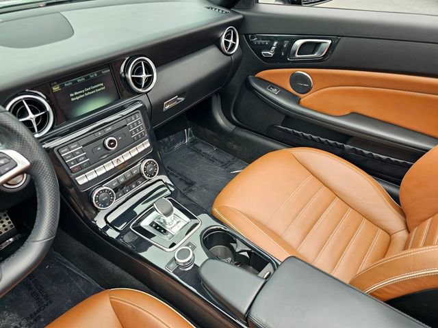 Used 2020 Mercedes-Benz SLC 43 AMG image 34