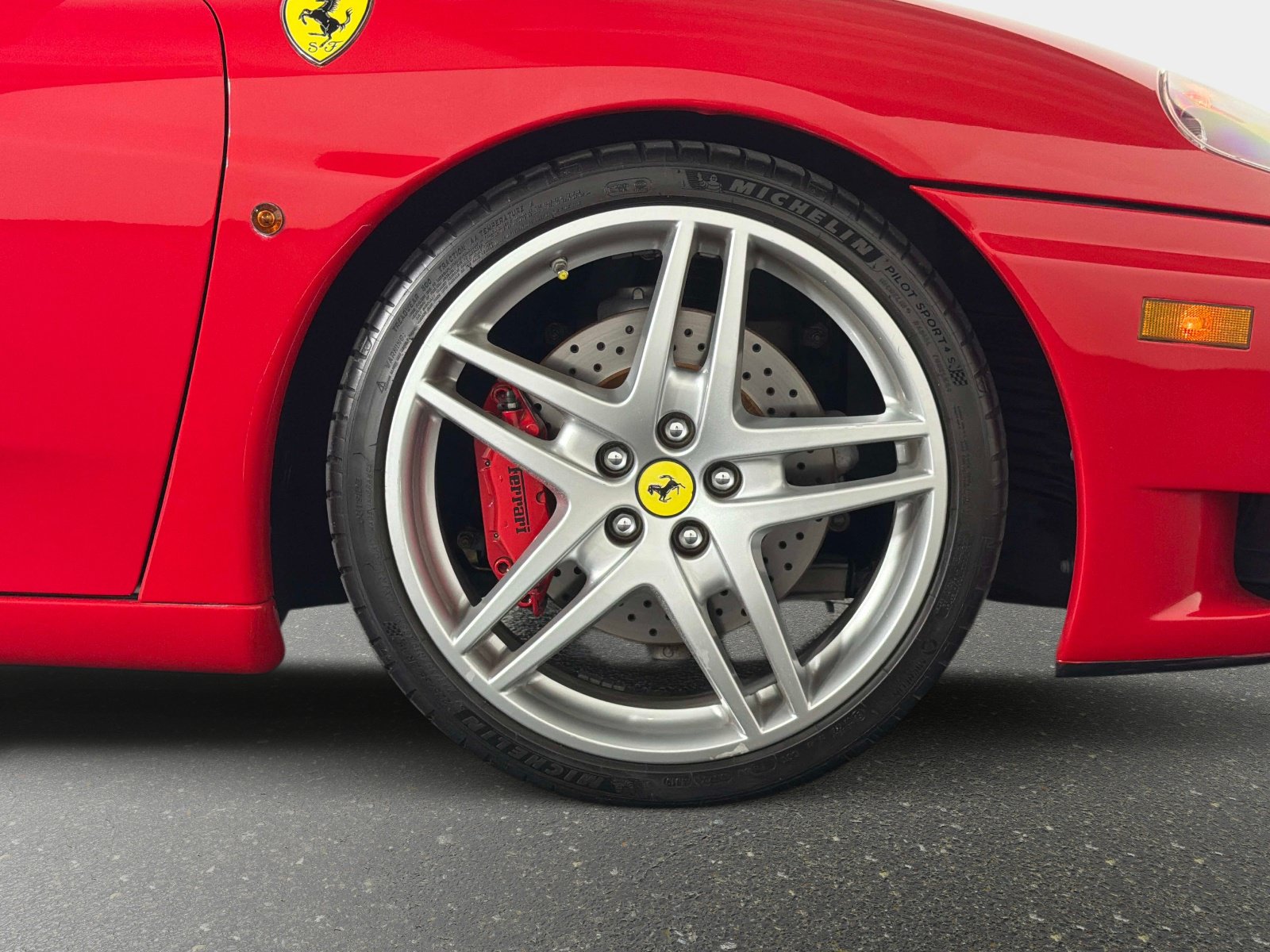 Used 2001 Ferrari 360 Spider RWD image 19