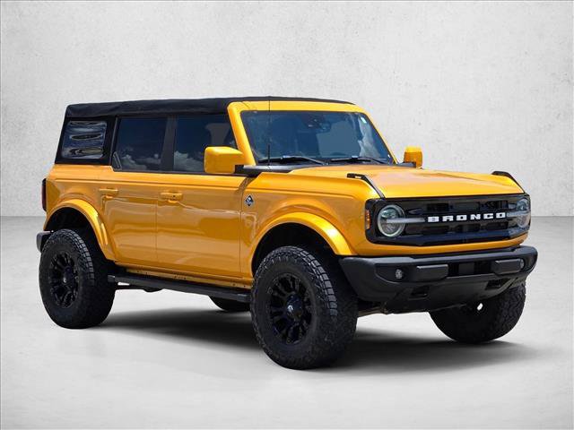 Used 2021 Ford Bronco Outer Banks AWD/4WD image 3
