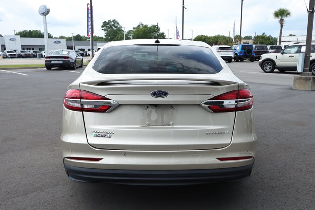 Used 2019 Ford Fusion Energi Titanium FWD image 7