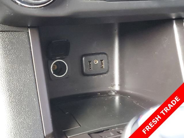 Used 2017 GMC Acadia SLE image 20