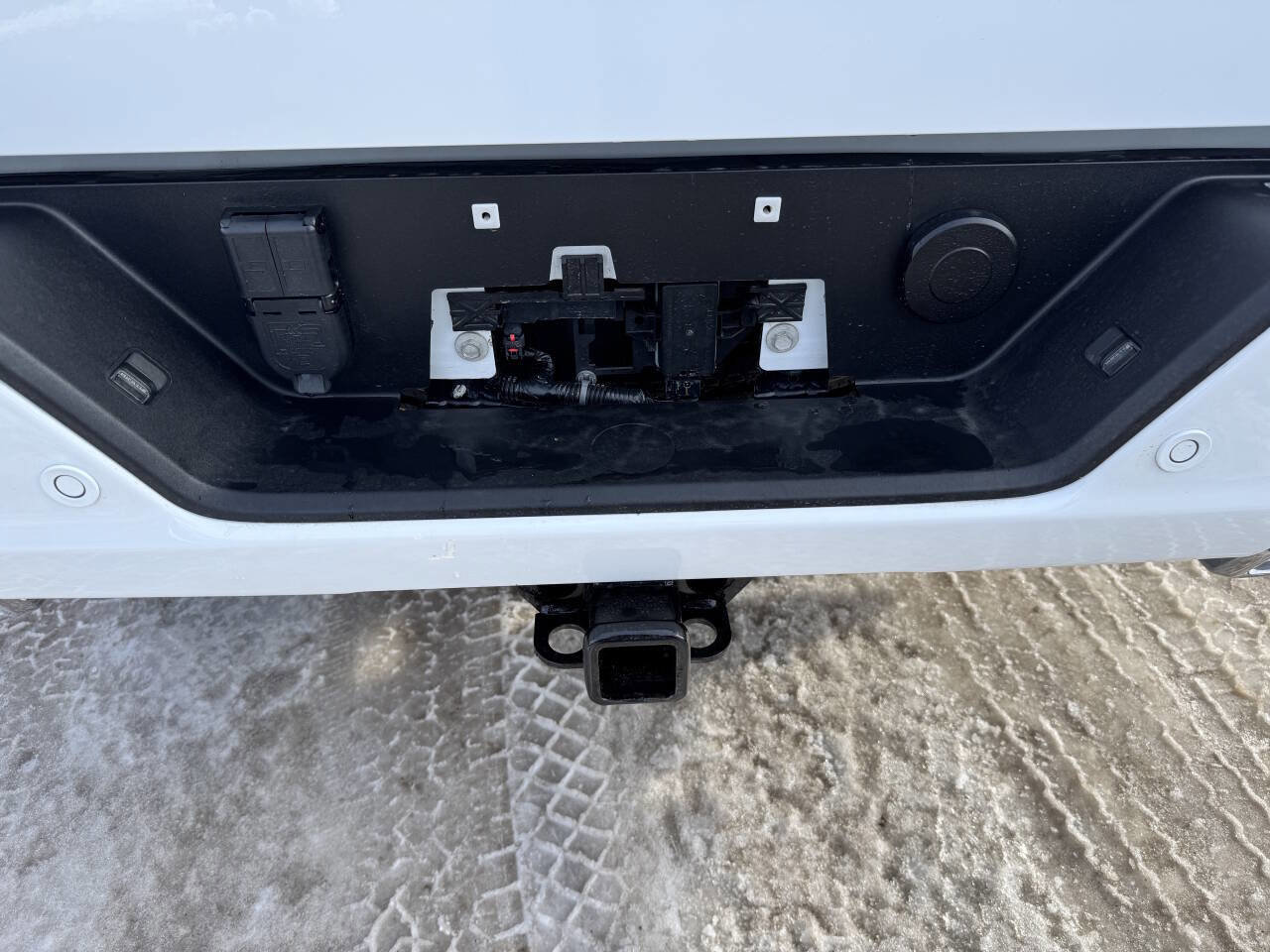 Used 2024 GMC Sierra 1500 AT4 w/ Technology Package image 22