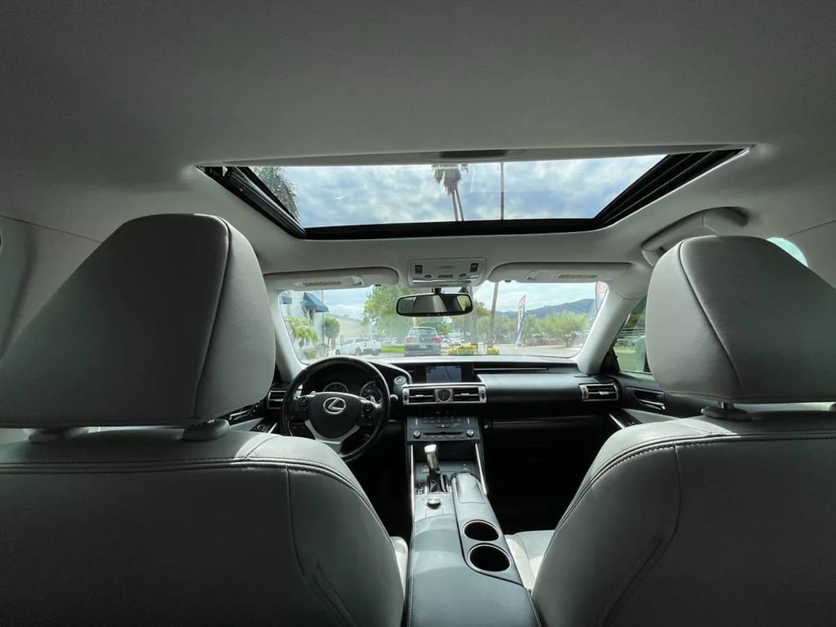 Used 2015 Lexus IS 250 AWD w/ Luxury Package image 17