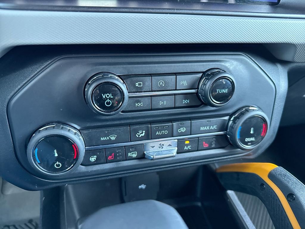 Used 2022 Ford Bronco Badlands AWD/4WD image 17