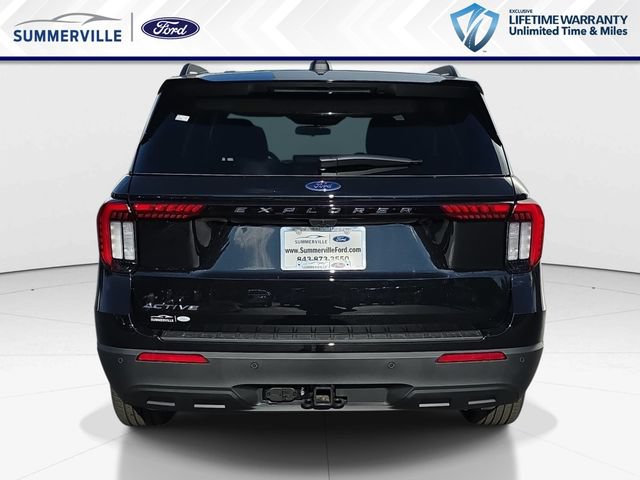 New 2026 Ford Explorer Active RWD image 5