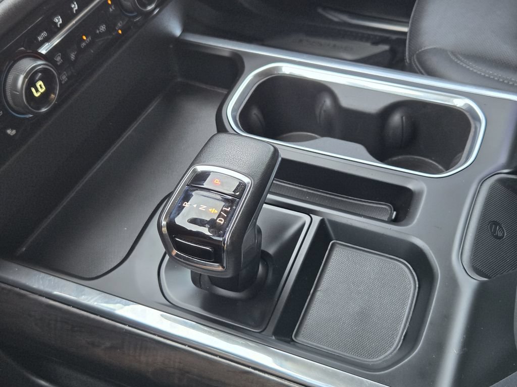 Used 2022 Chevrolet Silverado 1500 LTZ w/ Technology Package AWD/4WD image 19