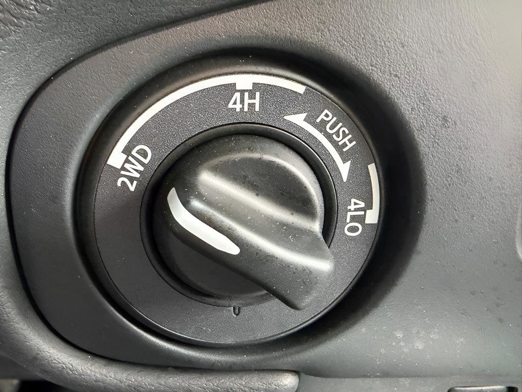 Certified 2022 Nissan Frontier SV image 23