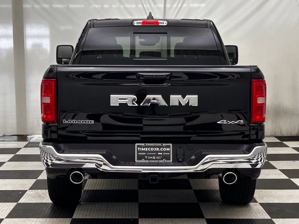 New 2026 RAM 1500 Laramie w/ Trailer Tow Group AWD/4WD image 6