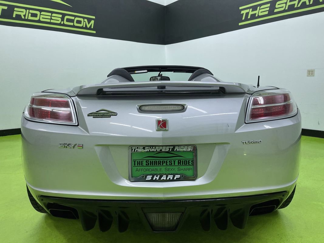 Used 2007 Saturn Sky Red Line image 8