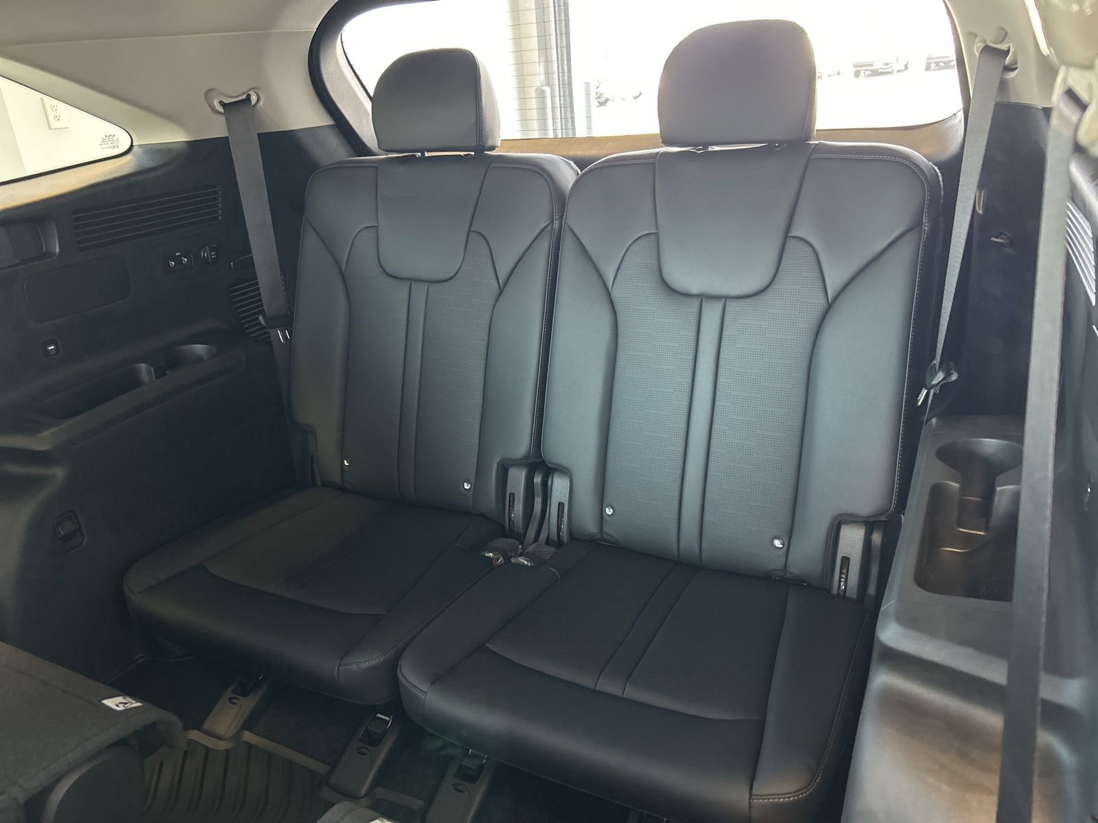 New 2025 Kia Sorento EX w/ EX Panoramic Sunroof Package image 16