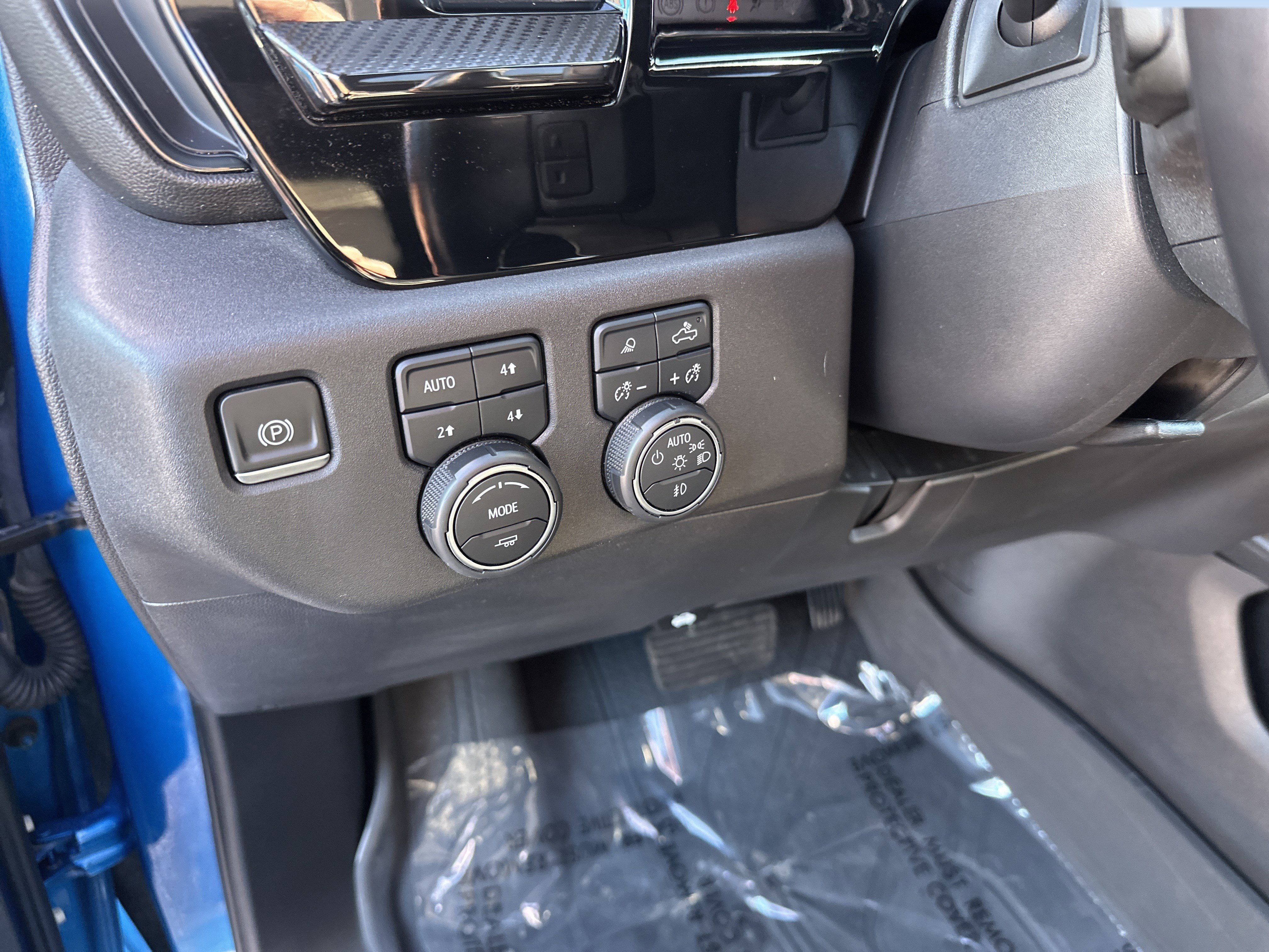 Certified 2022 Chevrolet Silverado 1500 ZR2 image 9