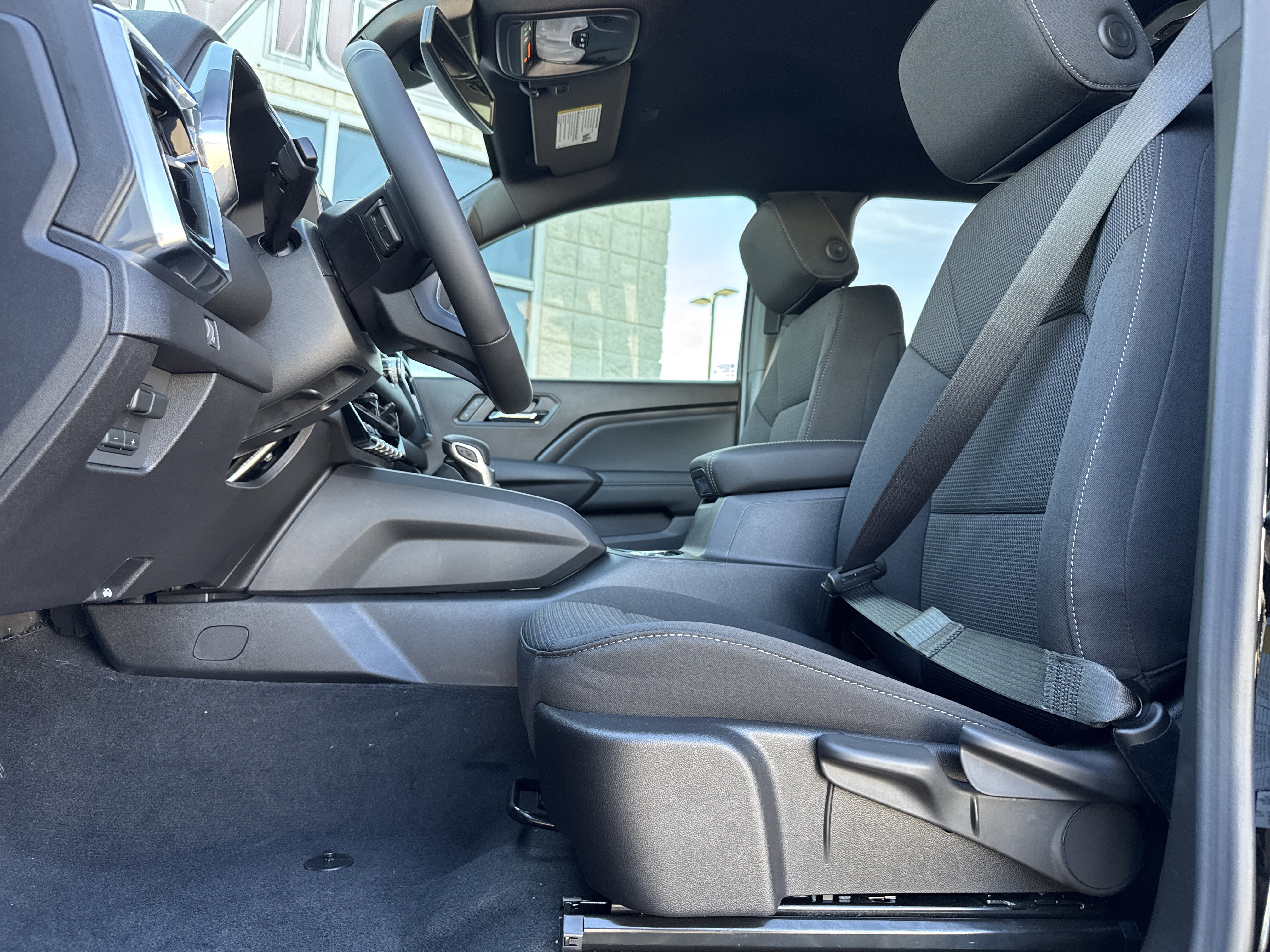 New 2026 GMC Canyon Elevation w/ Convenience Package image 16