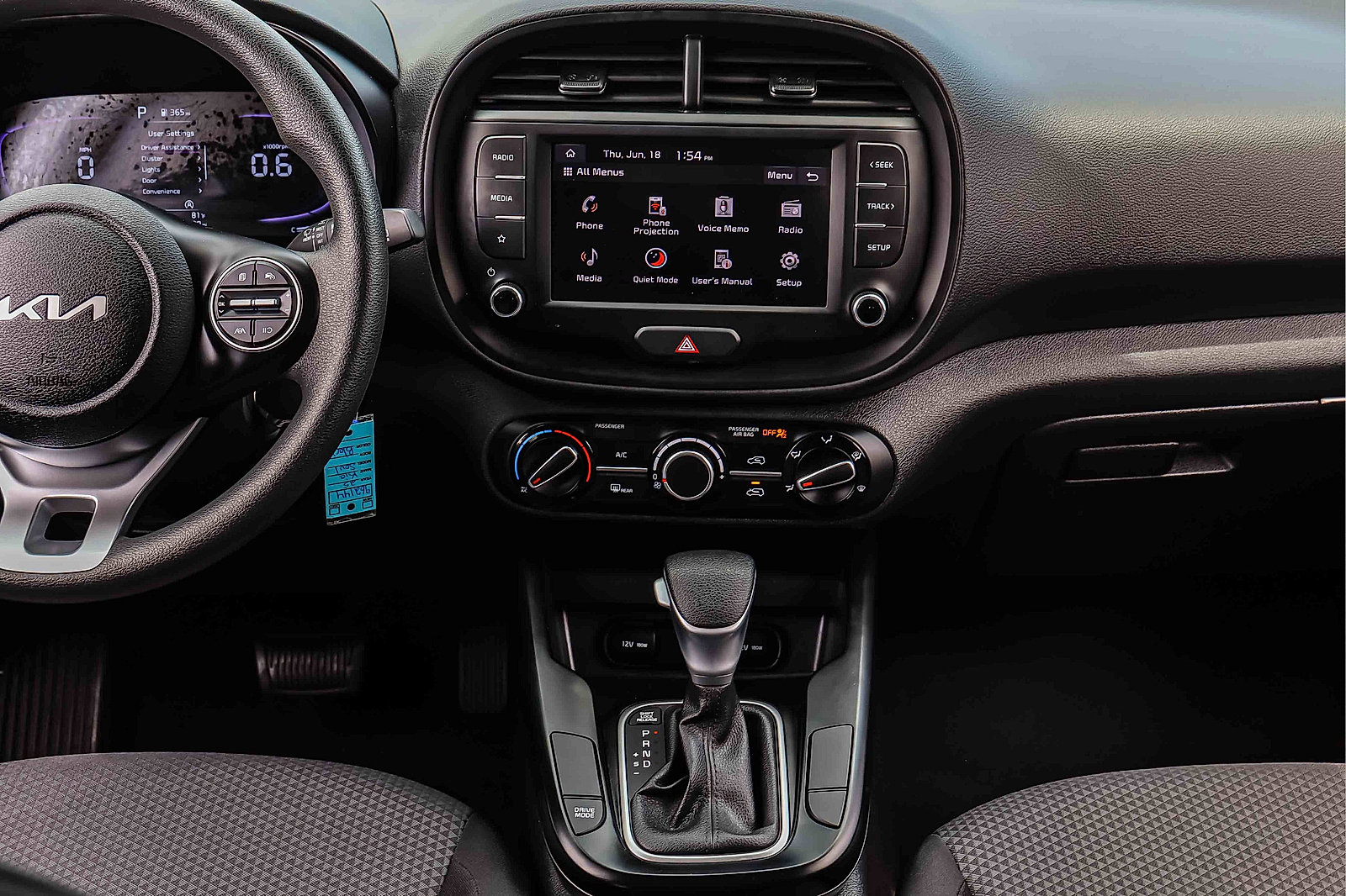 Certified 2025 Kia Soul LX w/ LX Technology Package FWD image 25