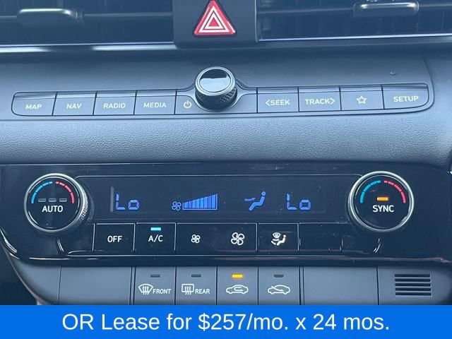 New 2025 Hyundai Elantra SEL image 26