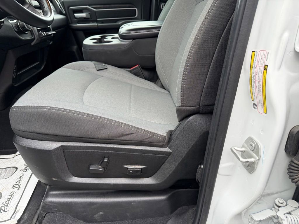 Used 2024 RAM 2500 Big Horn image 13