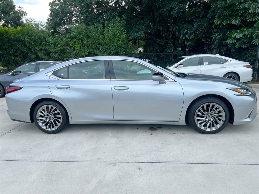 Certified 2024 Lexus ES 350 Luxury image 8