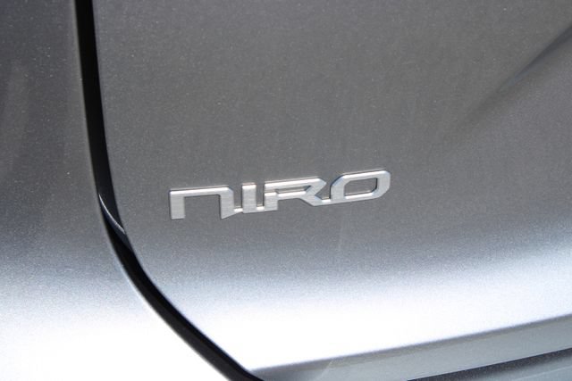 Used 2024 Kia Niro EX FWD image 9