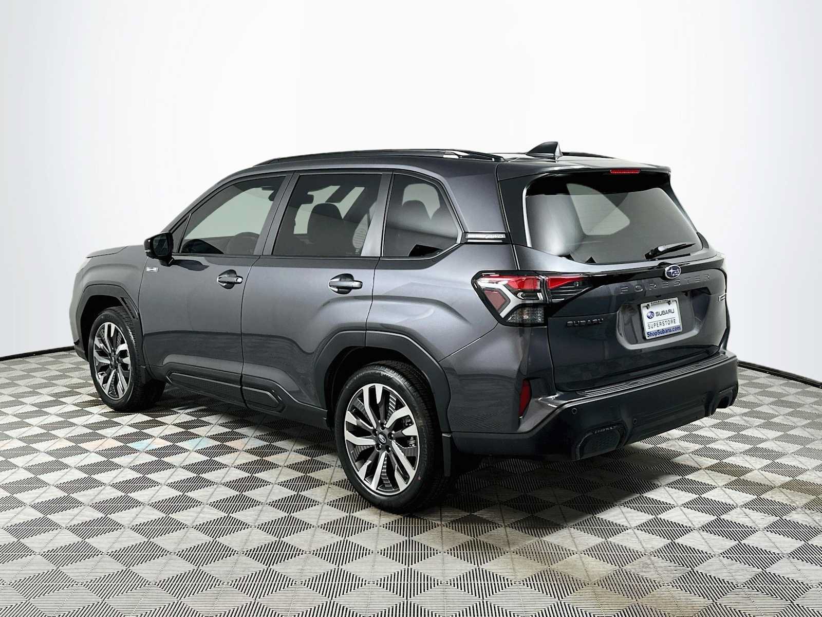 New 2026 Subaru Forester Touring AWD/4WD image 5