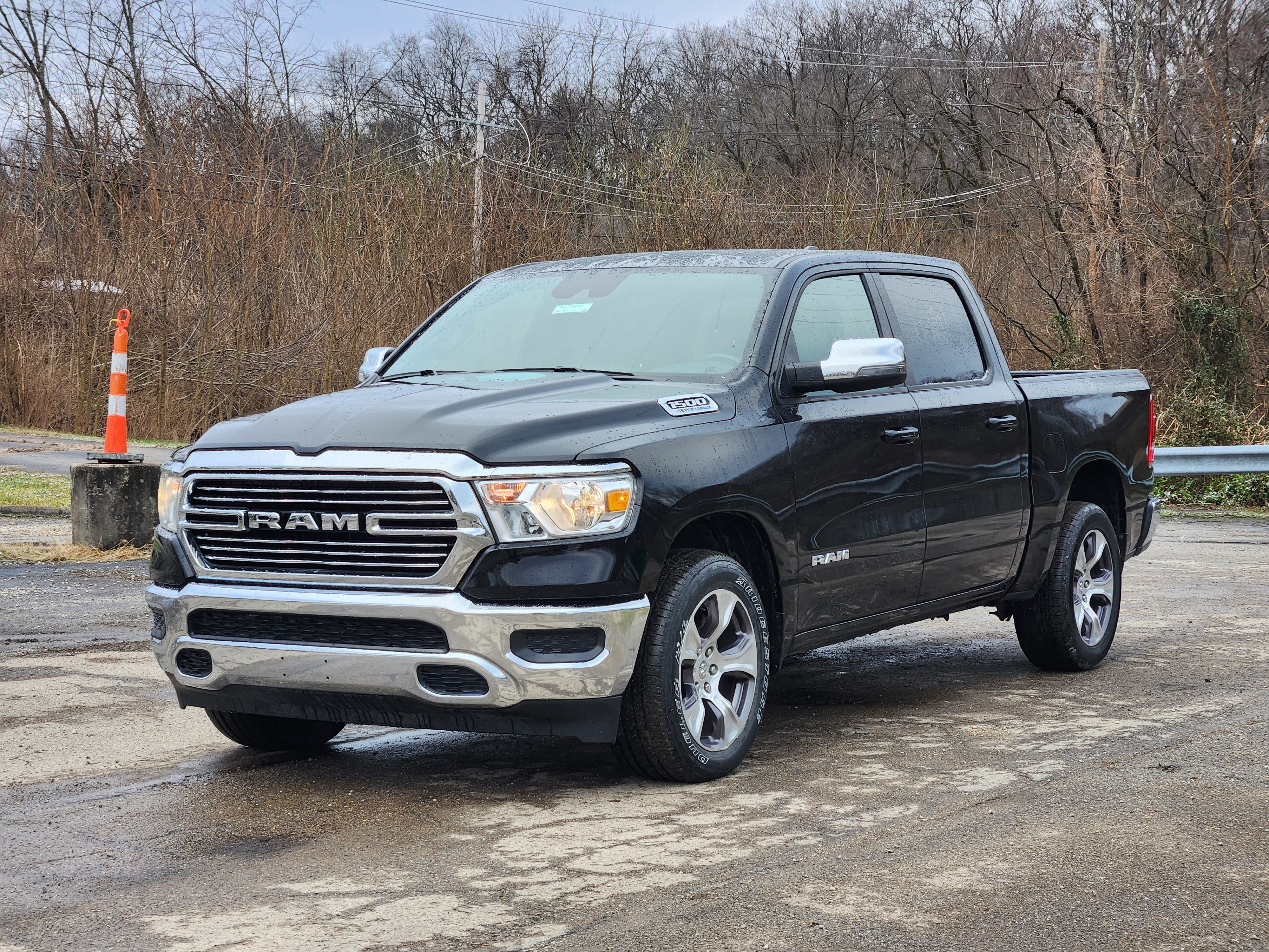 Used 2024 RAM 1500 Laramie image 15