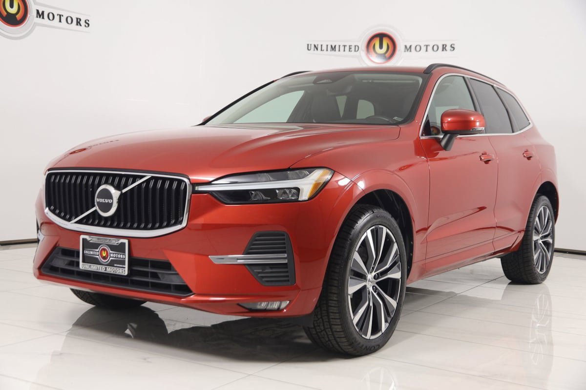 Used 2022 Volvo XC60 B5 Momentum image 5