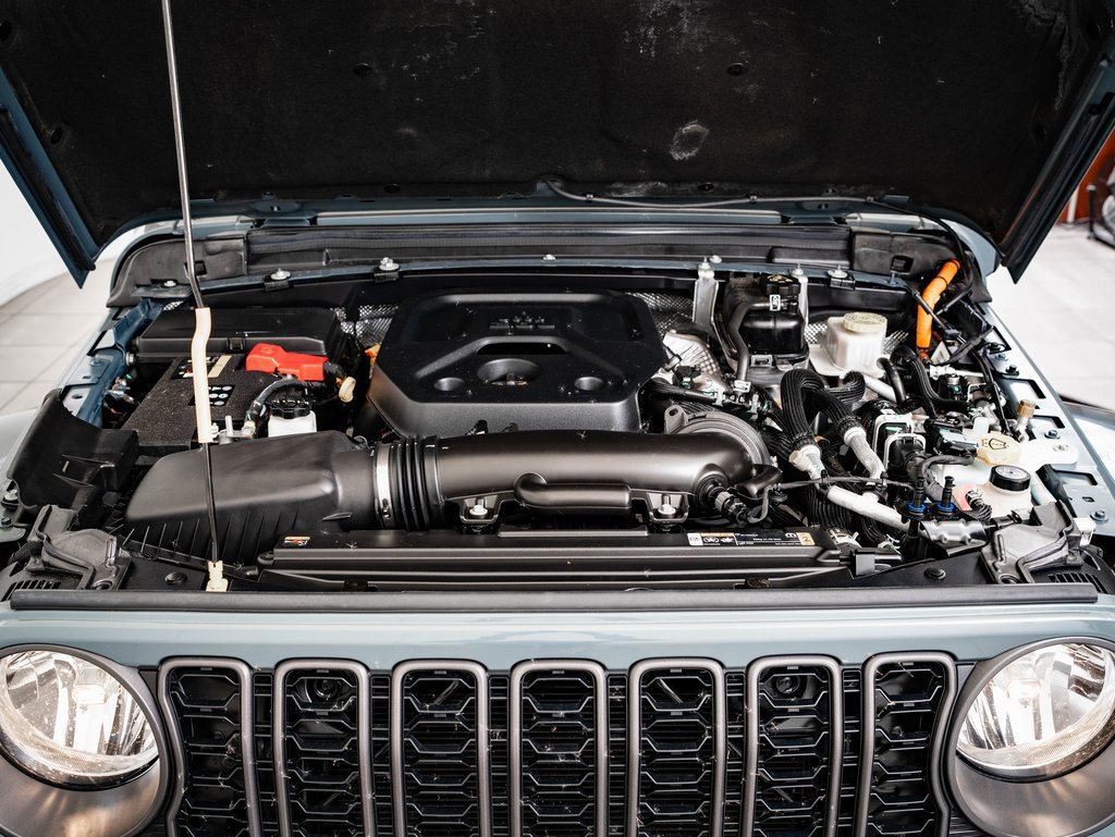 Used 2024 Jeep Wrangler Unlimited w/ Convenience Group image 44