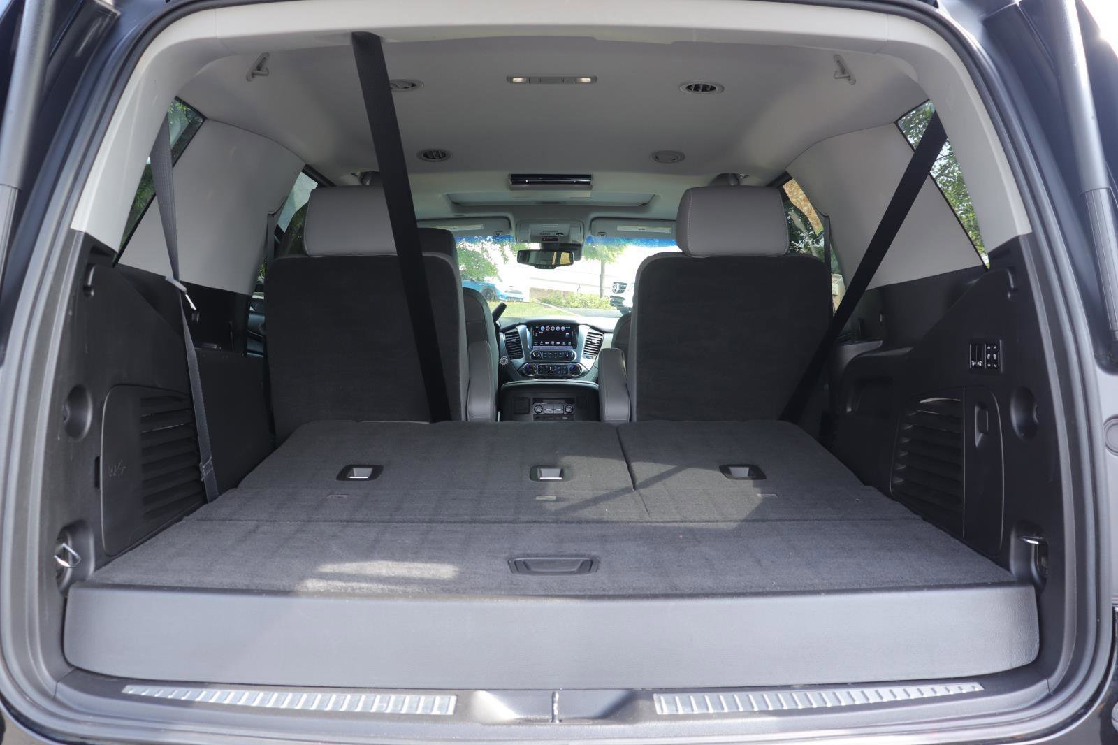 Used 2018 Chevrolet Tahoe LT image 17