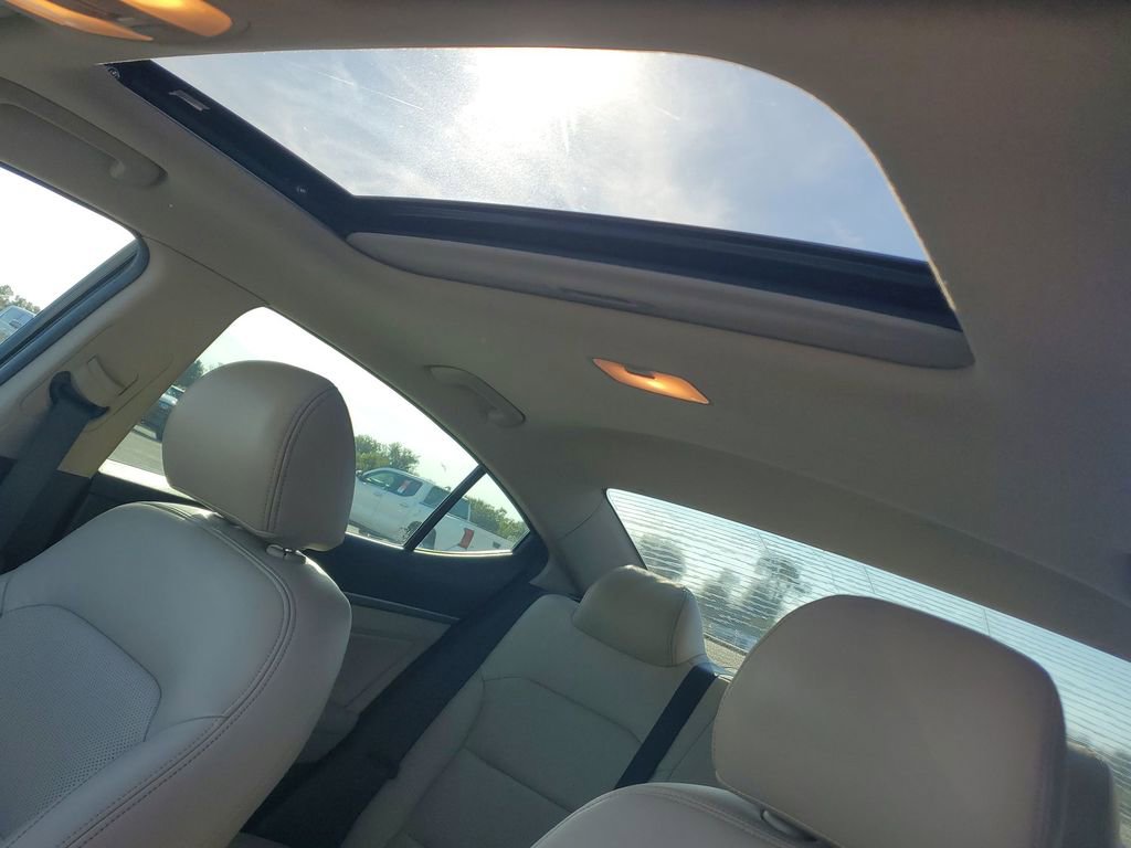 Used 2017 Hyundai Elantra Value Edition image 30