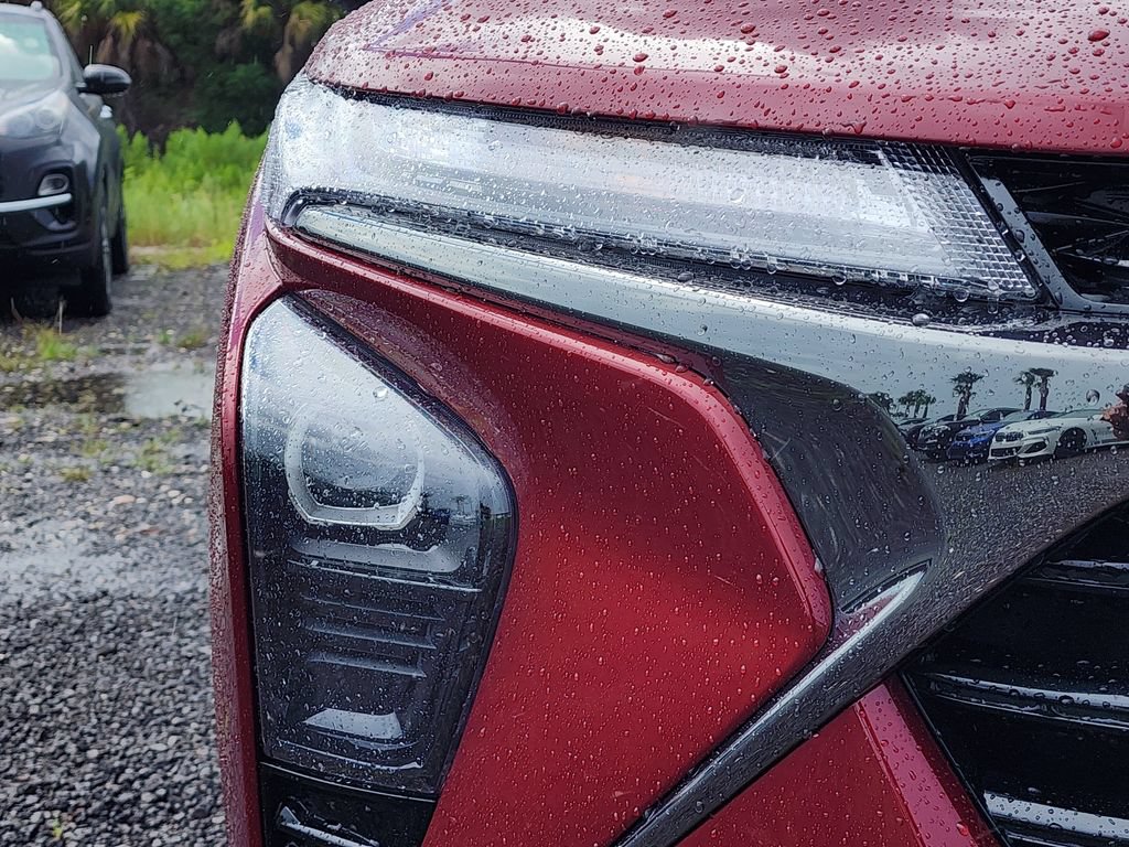 Used 2025 Chevrolet Trax RS FWD image 10
