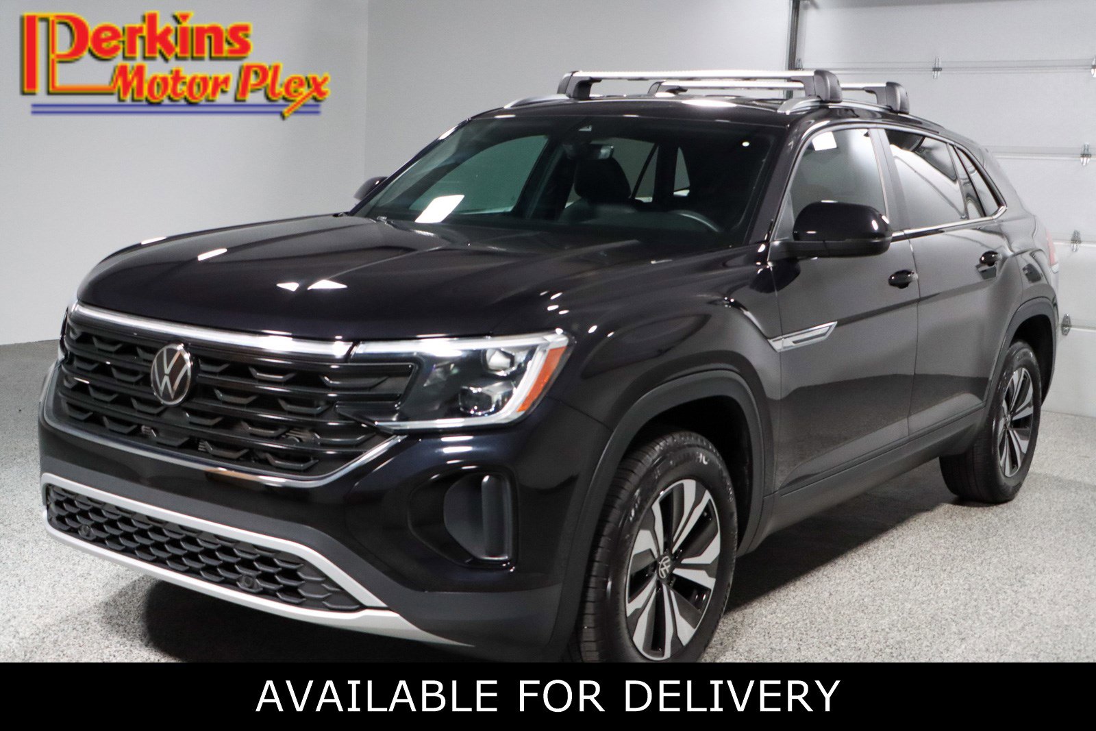 Used 2024 Volkswagen Atlas Cross Sport SE image 1