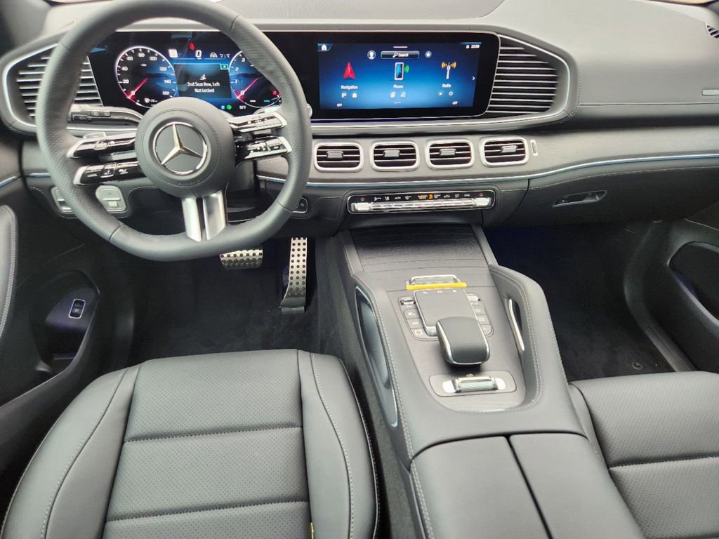 New 2025 Mercedes-Benz GLS 450 4MATIC image 12