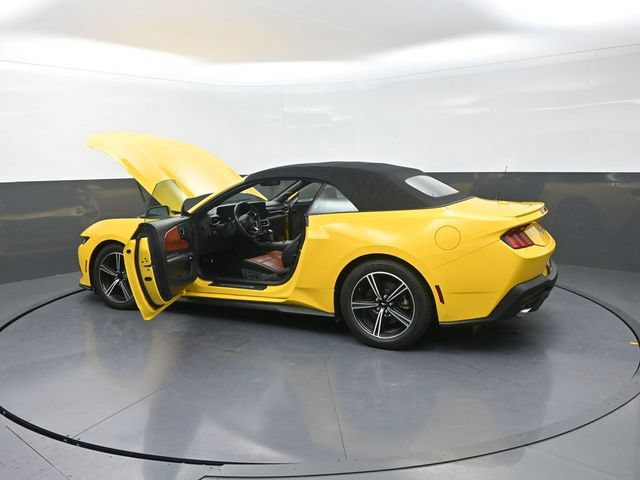 Used 2024 Ford Mustang Premium RWD image 33