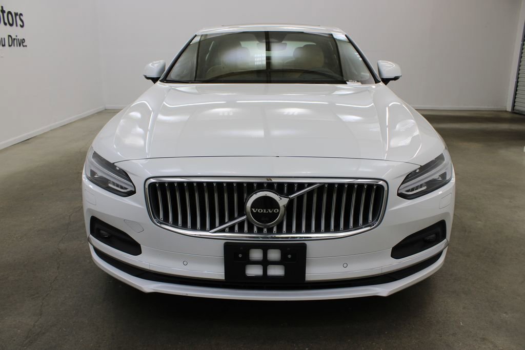 Used 2023 Volvo S90 B6 Ultimate w/ Protection Package Premier image 7