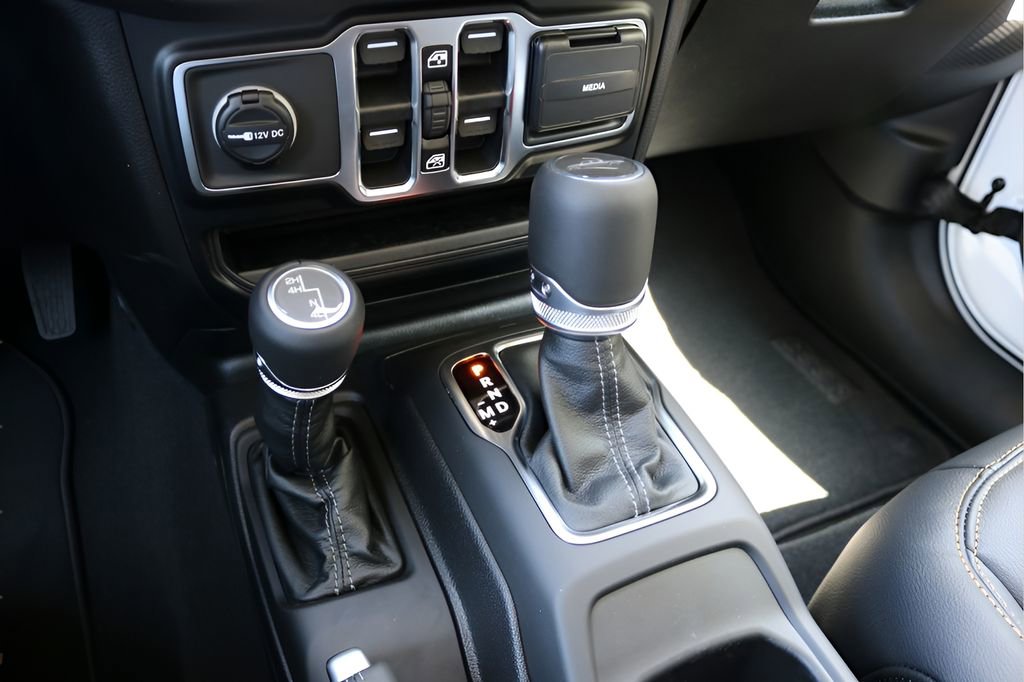 New 2026 Jeep Gladiator Mojave AWD/4WD image 23