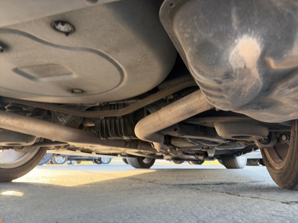 Used 2006 Cadillac STS V image 11