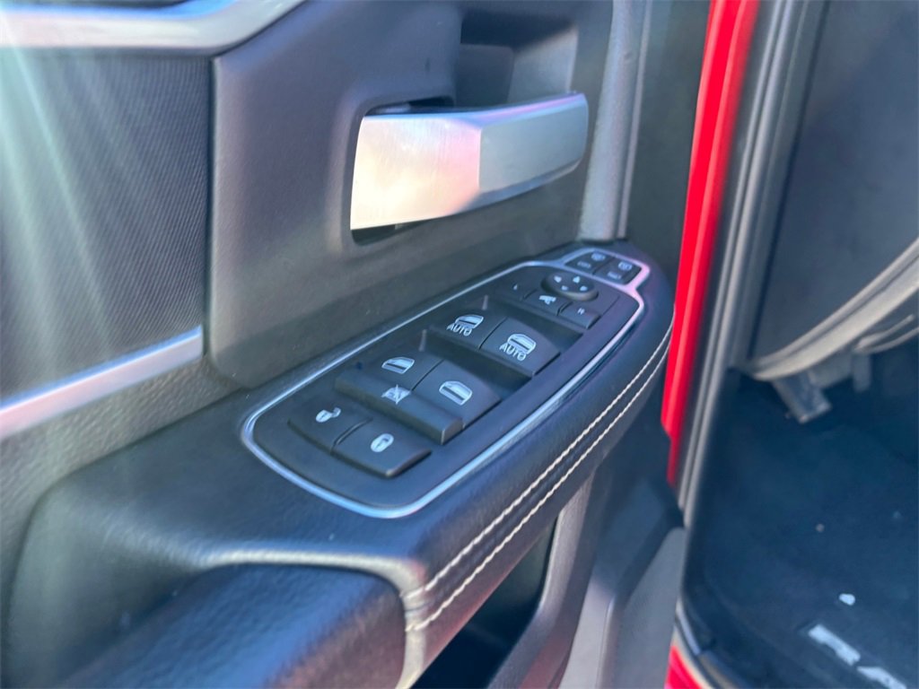 Used 2024 RAM 2500 Big Horn w/ Bed Utility Group image 22