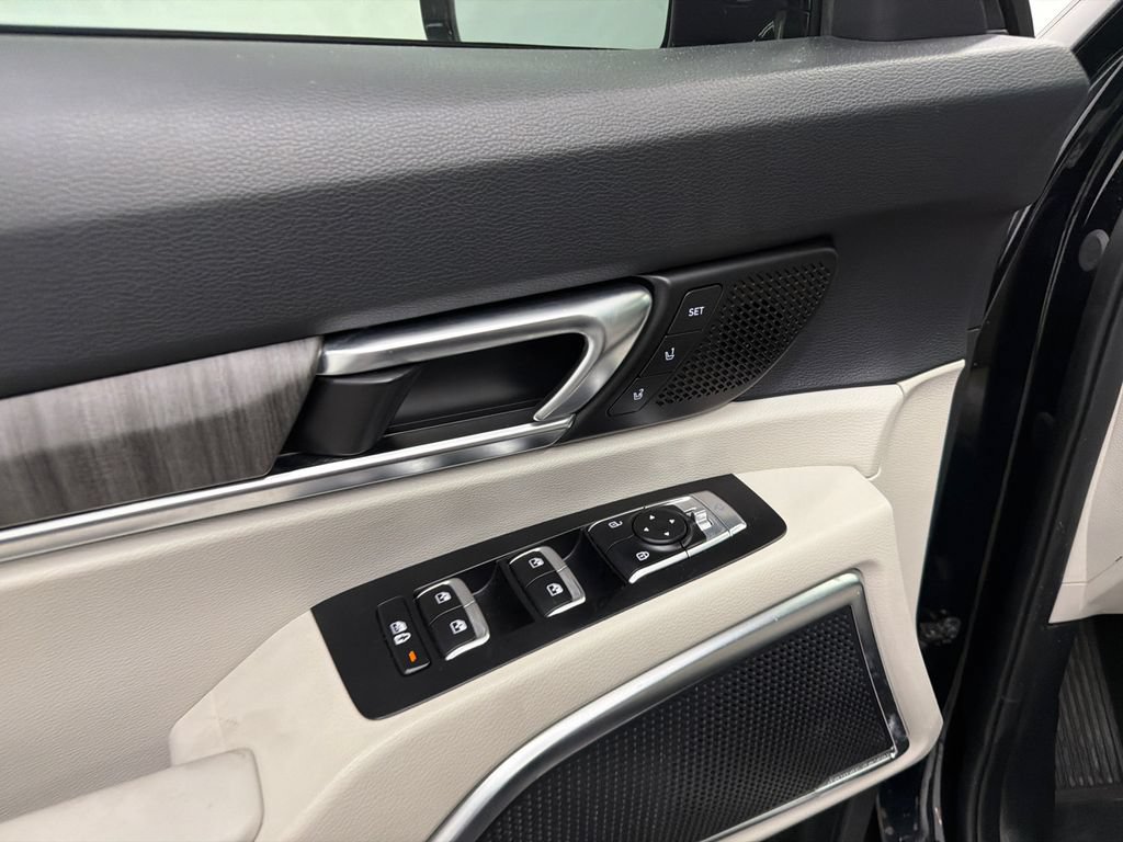 Used 2023 Kia Telluride SX FWD image 12