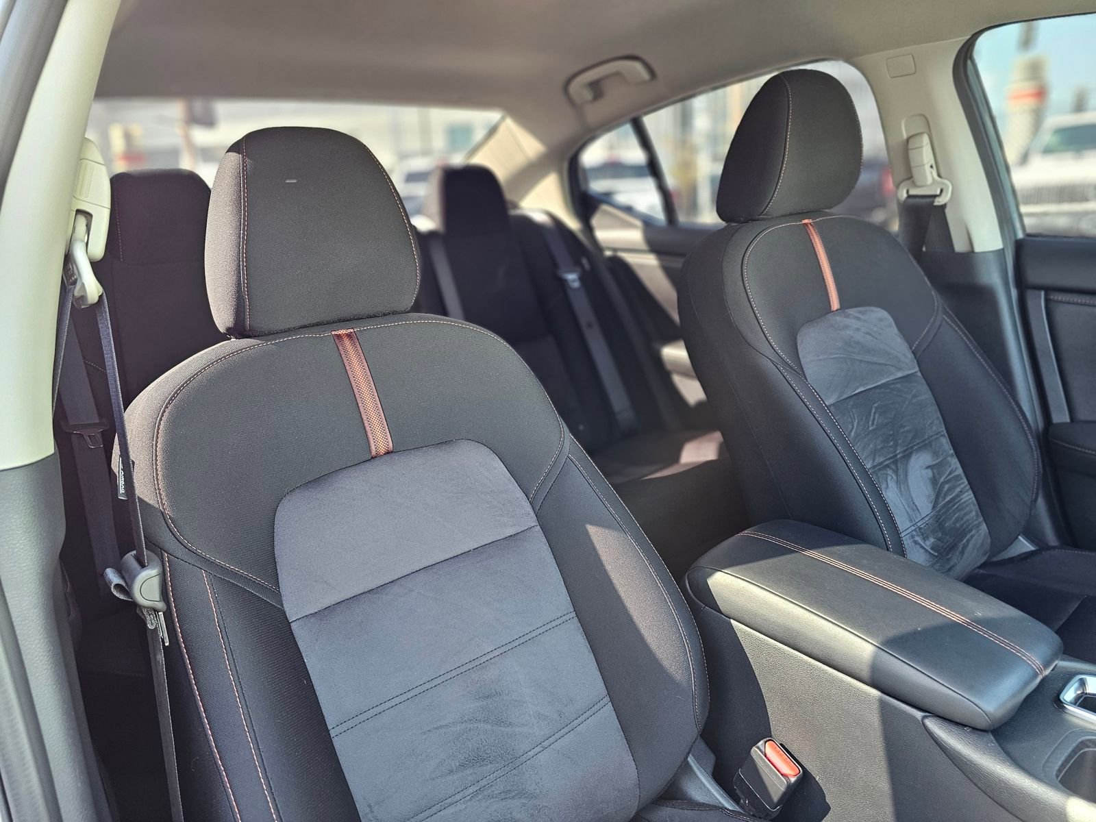 Used 2024 Nissan Sentra SR FWD image 27