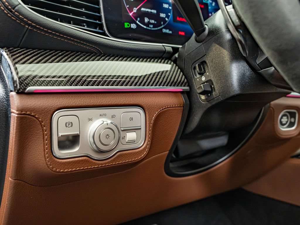 Certified 2025 Mercedes-Benz GLE 53 AMG 4MATIC image 21