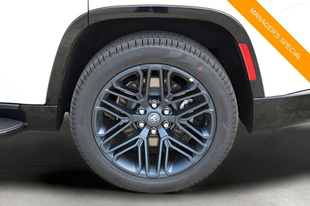 New 2026 Jeep Grand Wagoneer 4WD image 9