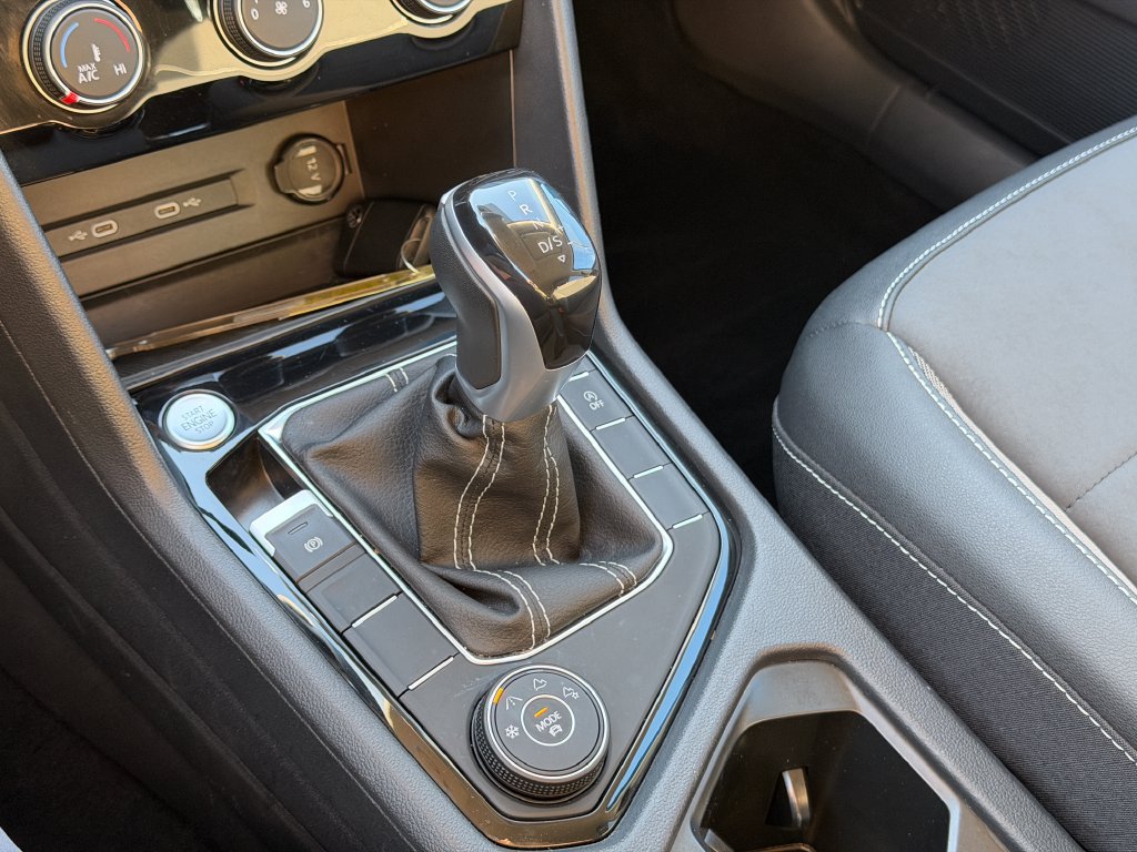 Certified 2023 Volkswagen Taos SE AWD/4WD image 21