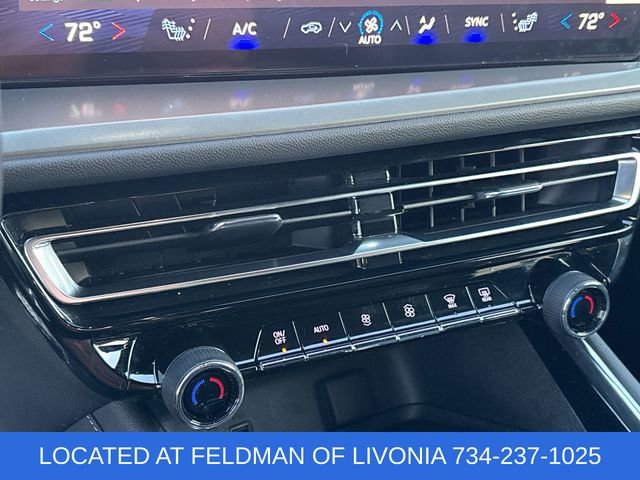 Used 2024 Chevrolet Traverse LT w/ LPO, Floor Liner Package image 18