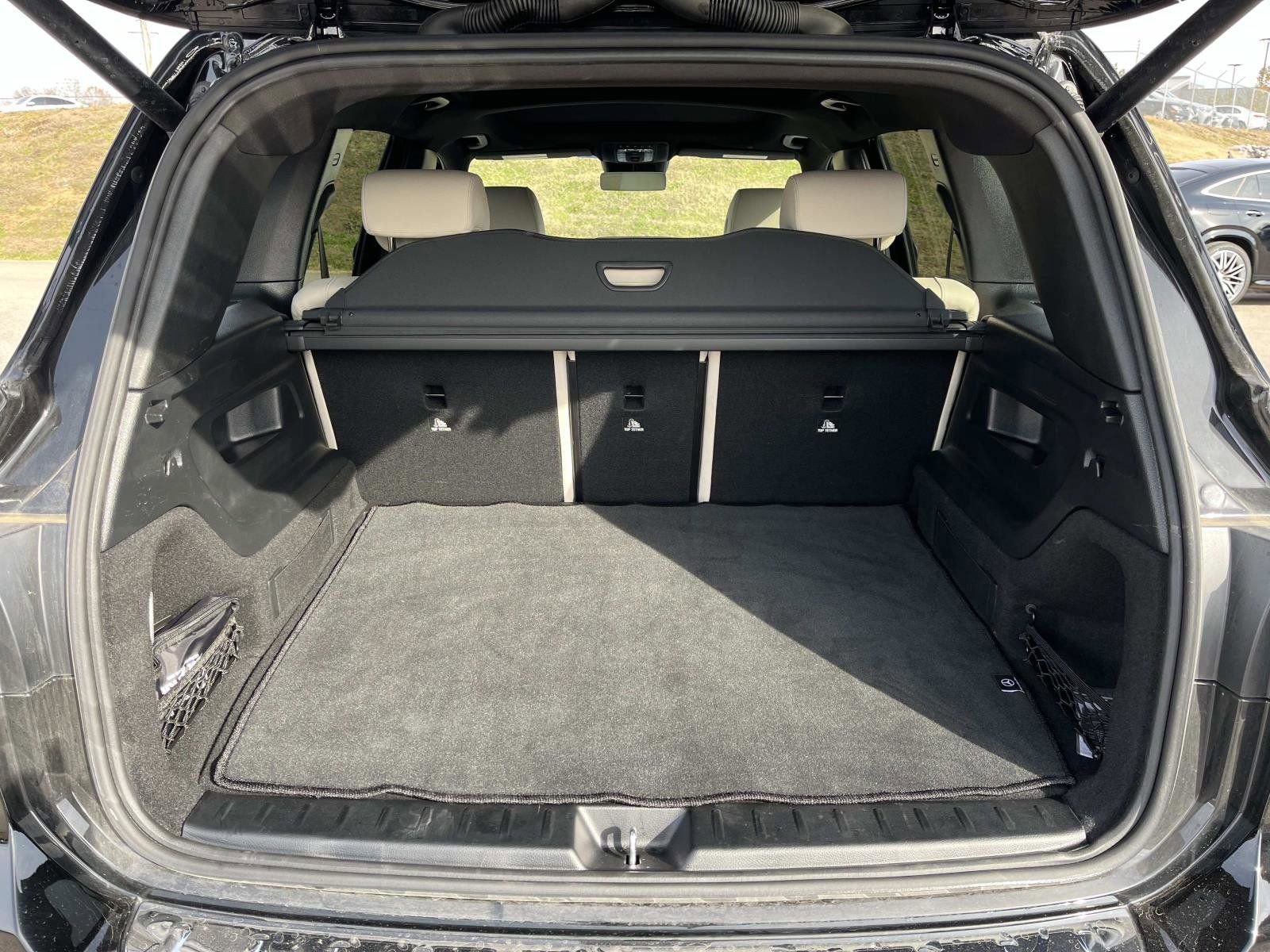 Certified 2025 Mercedes-Benz GLB 250 image 11