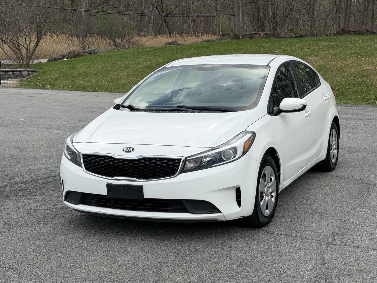 Used 2018 Kia Forte LX image 1
