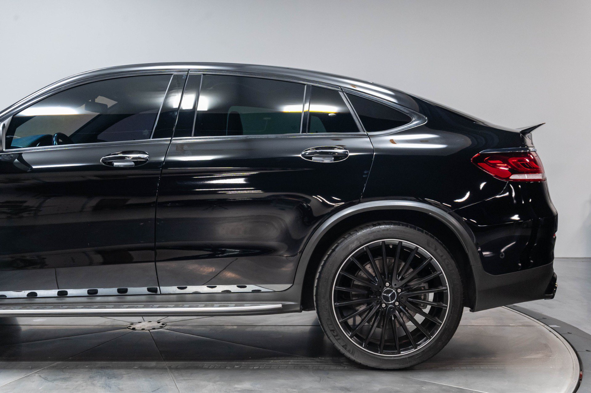 Used 2020 Mercedes-Benz GLC 63 AMG 4MATIC Coupe image 44