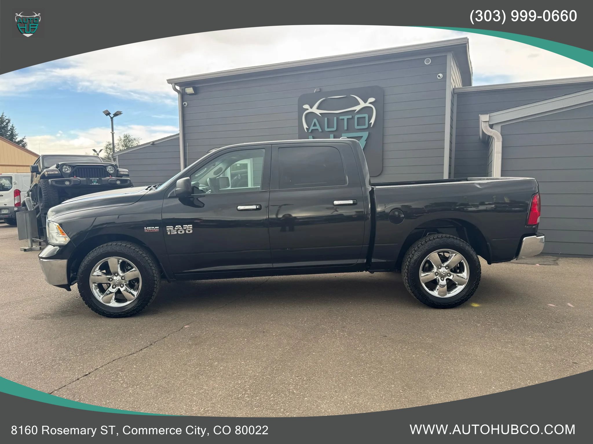 Used 2017 RAM 1500 Classic SLT AWD/4WD image 7