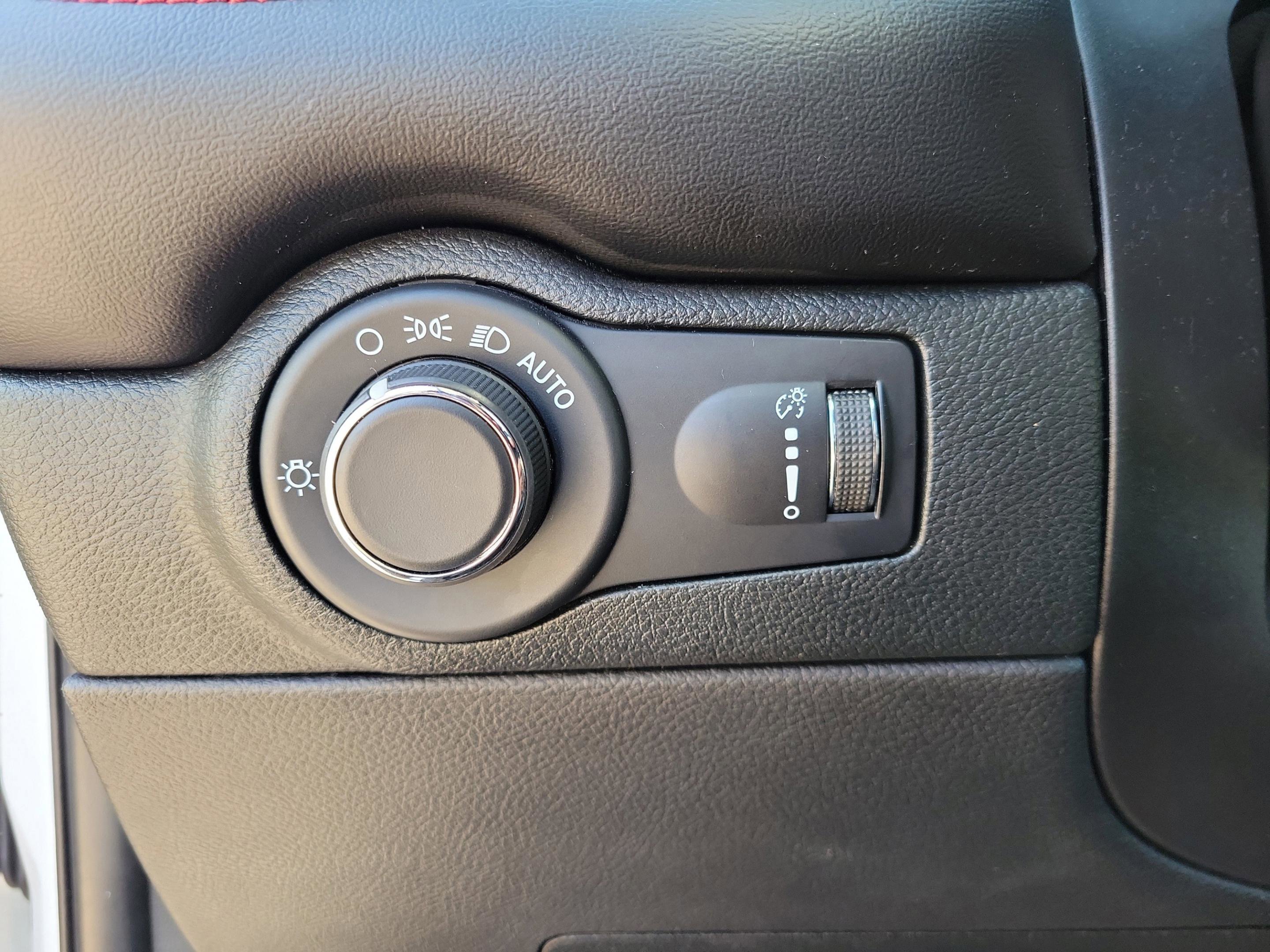 Used 2024 Dodge Durango GT image 26